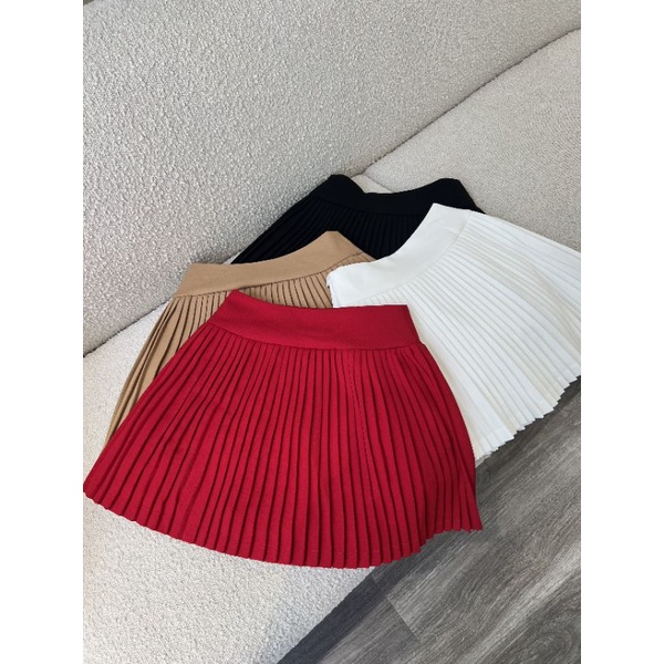 Chân váy dập li Onon trend