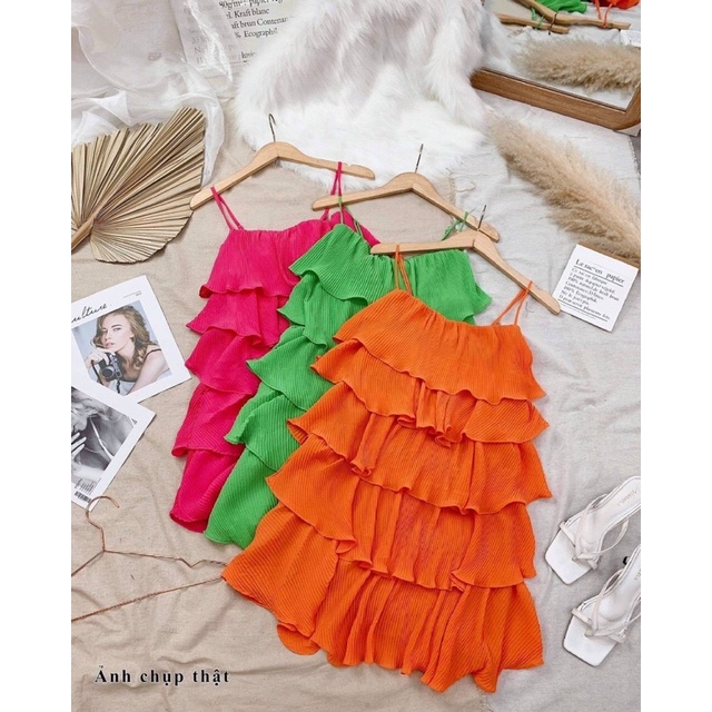 Đầm 2 dây tầng