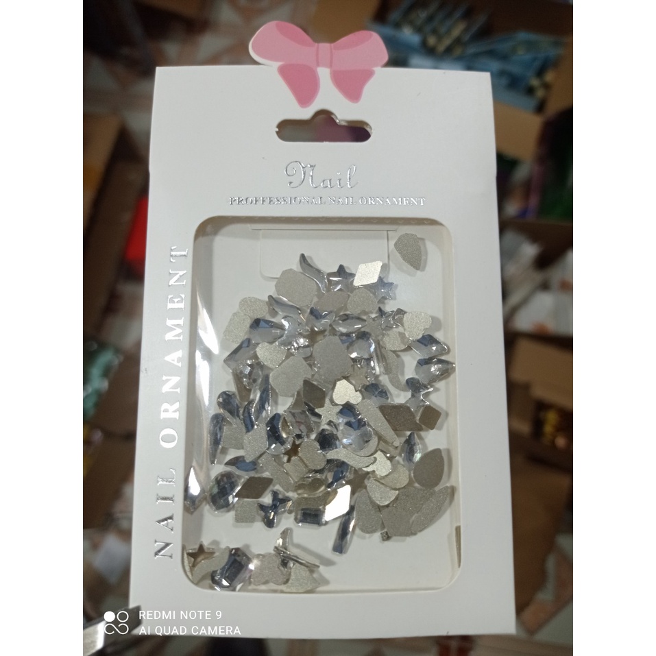 Set đá trắng chân bằng 100vn, đá chân bằng màu trắng