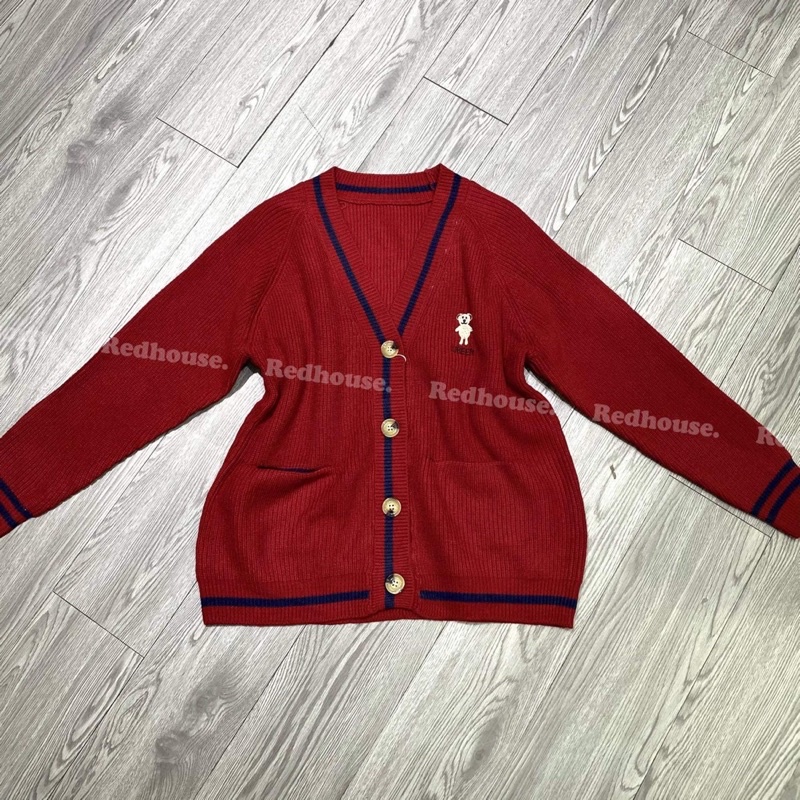 Cardigan dày thêu gấu túi chìm