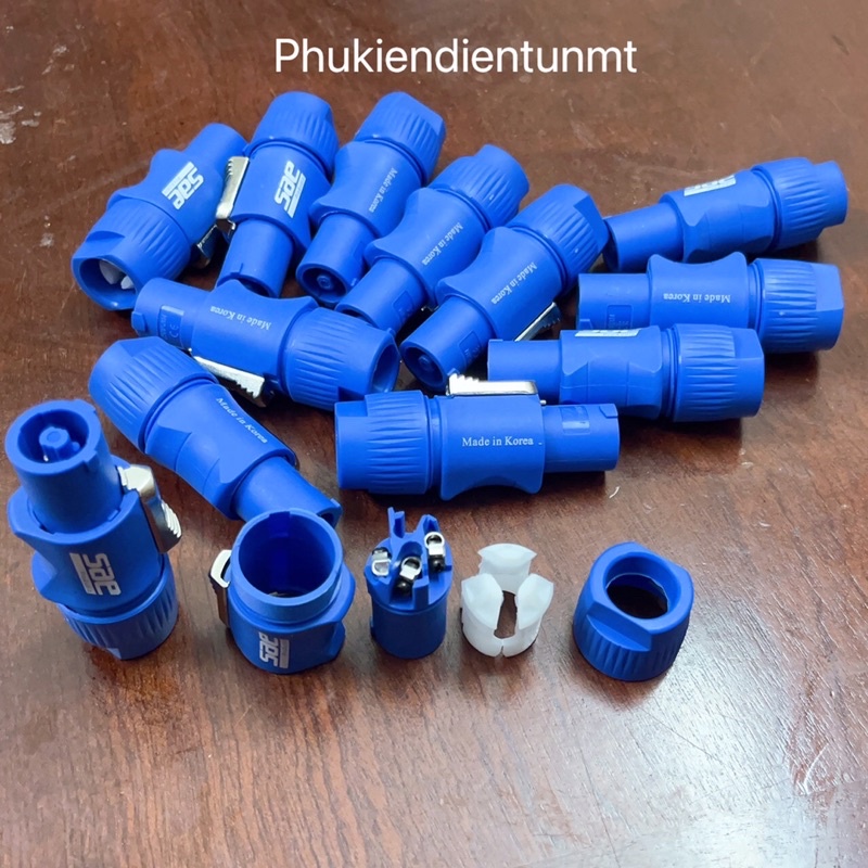 rắc nguồn đèn sân khấu cao cấp