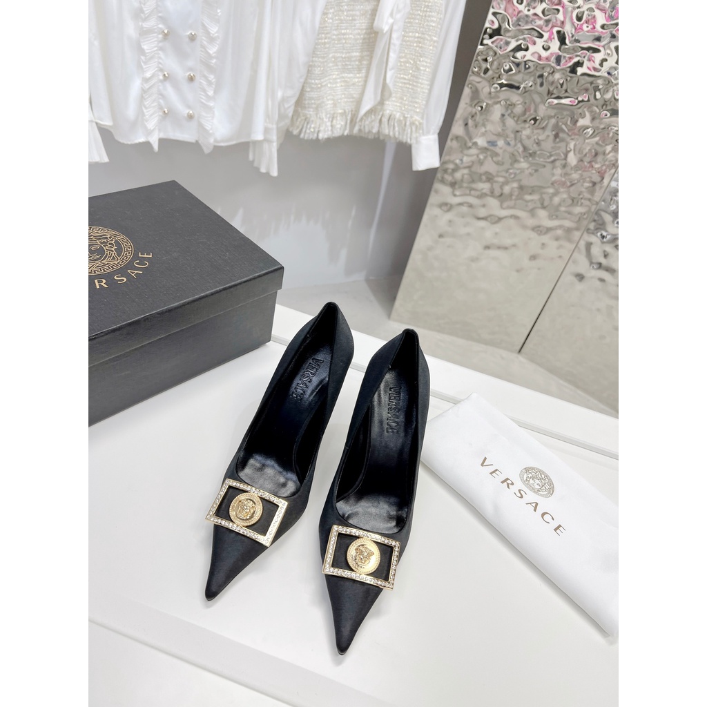 Giày cao gót mũi nhọn thời trang nữ cao cấp thương hiệu Versace thiết kế logo thời thượng, sang chảnh