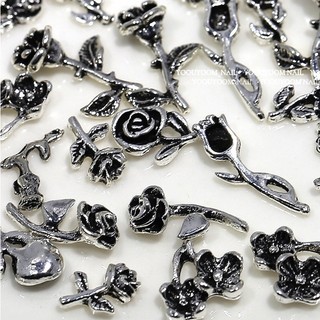 Charm Hoa Hồng Đính Móng Tay