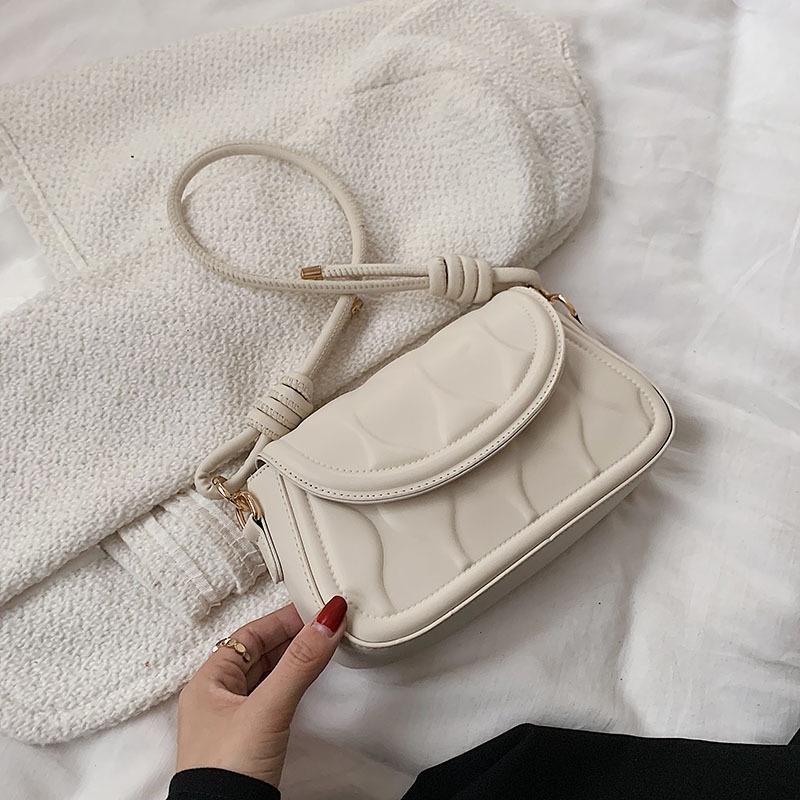 Túi Đeo Chéo Hình Vuông Cỡ Nhỏ Màu Đen Phong Cách Cổ Điển Thời Trang Cho Nữ