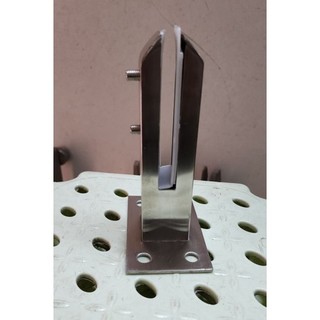 Trụ Inox Rỗng Kẹp Kính Không cần khoan lỗ