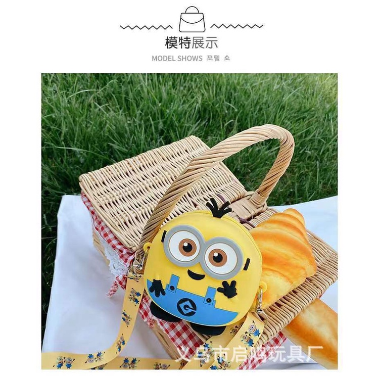 Túi Đeo Chéo silicon Hình Minion Siêu Đẹp Cho Bé trai bé gái màu vàng dễ thương Fullbaby 023