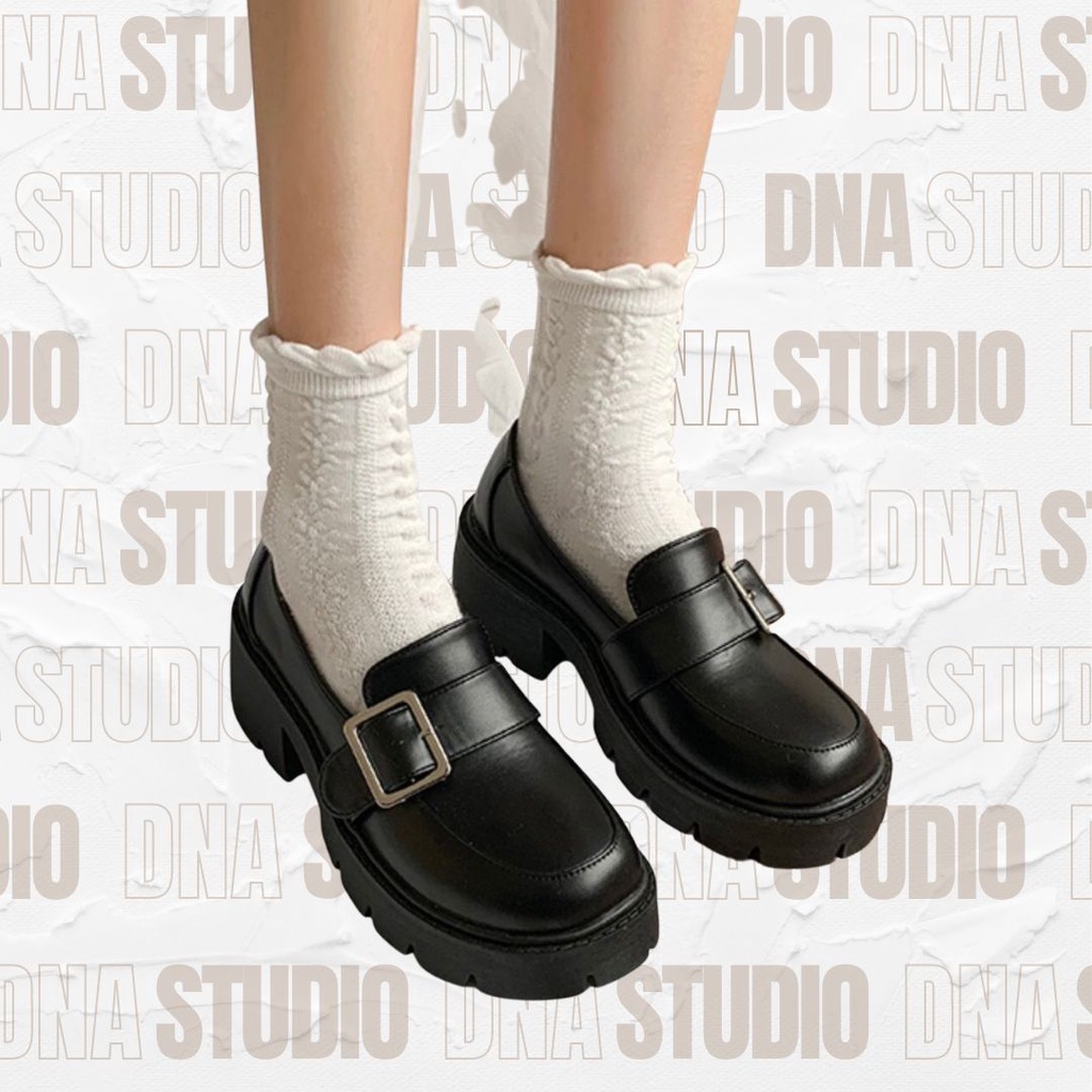 Giày loafer/ giày lười trang trí khoá kim loại màu bạc đế bánh mì cao 6.5 cm