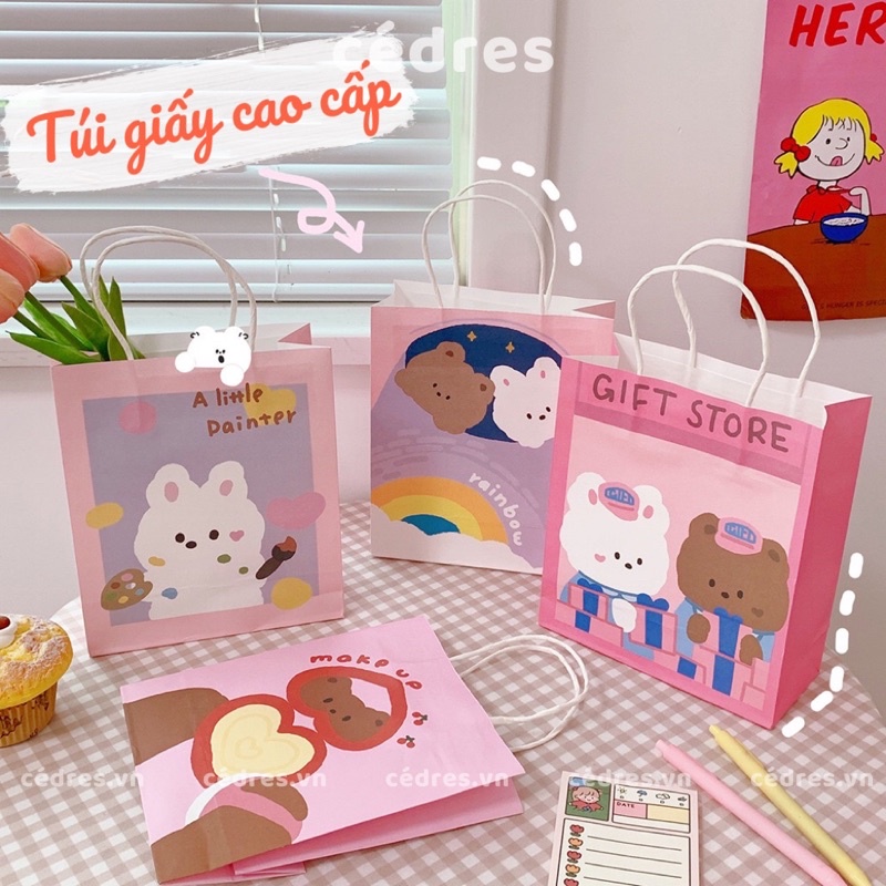 Túi giấy kraft hồng hình gấu xinh xắn đựng quà tặng kèm quai xách tiện lợi, chắc chắn