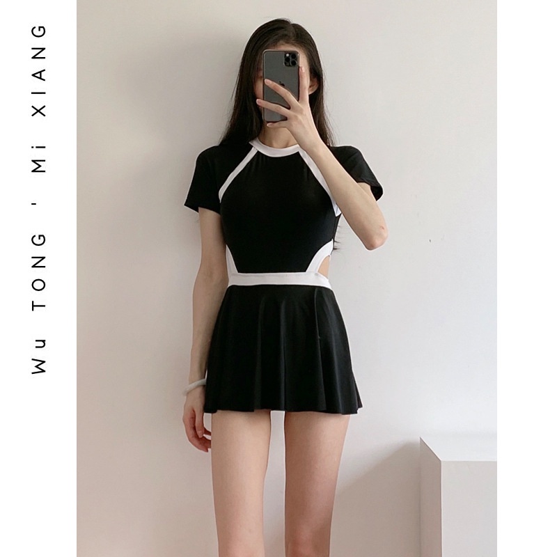 Đồ bơi nữ kín đáo tay ngắn dạng váy, Bikini đi biển 2 mảnh áo tắm có tay váy xòe, đồ bơi học sinh Hàn Quốc cao cấp