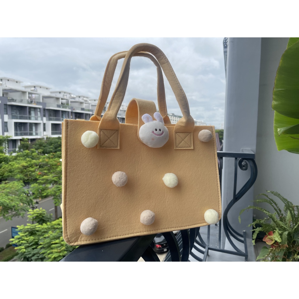 Quà tặng từ thương hiệu Chilux Set Túi xách bỉm sữa cho mẹ và bé màu sắc ngẫu nhiên