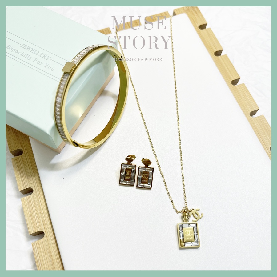 Set titan 03 món dây chuyền, khuyên tai, lắc tay form vòng cứng nước hoa S,Neo, có tách lẻ - Muse Story