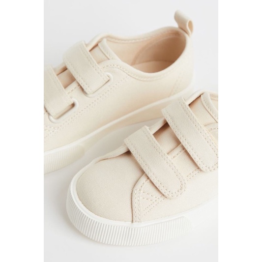 Giày sneaker trắng, giày thời trang cho bé HM auth