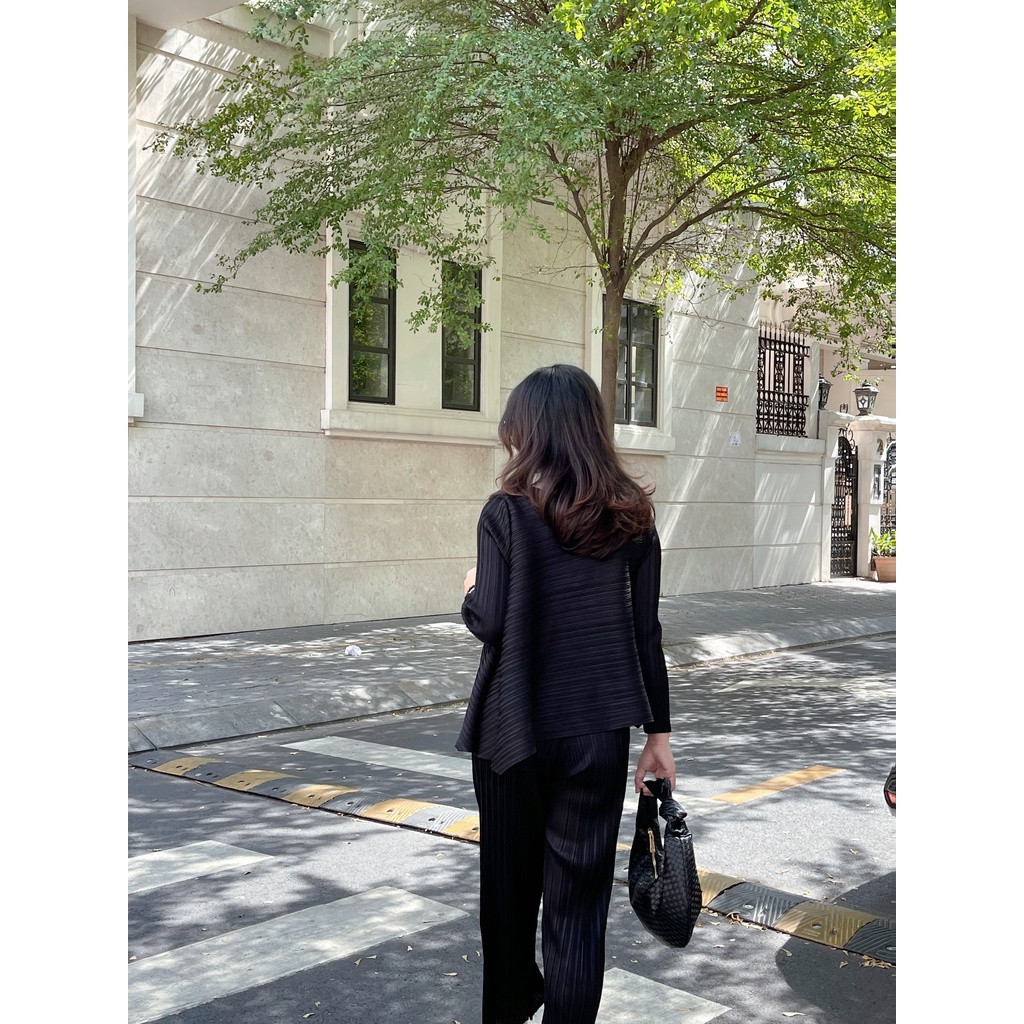 (HÀNG SẴN - ẢNH THẬT) Áo thun lò xo tay dài cổ tròn, Áo nhúng vạt xéo cách điệu, freesize co giãn nhiều