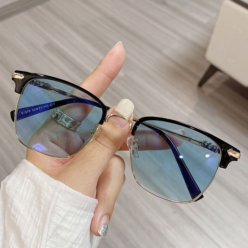 Mắt Kính Cận Thị Chống Ánh Sáng Xanh Nửa Gọng Tròn Cho Nam Nữ