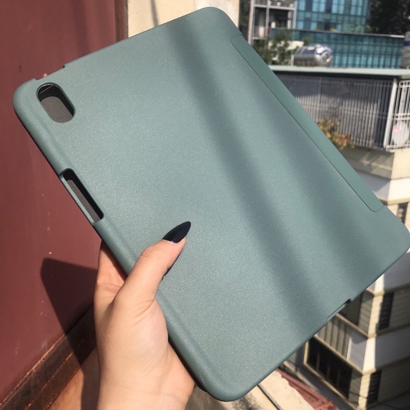 Bao da Kaku TPU cho iPad Gen 10 10.9inch 2022 có khay để bút cảm biến tắt mở