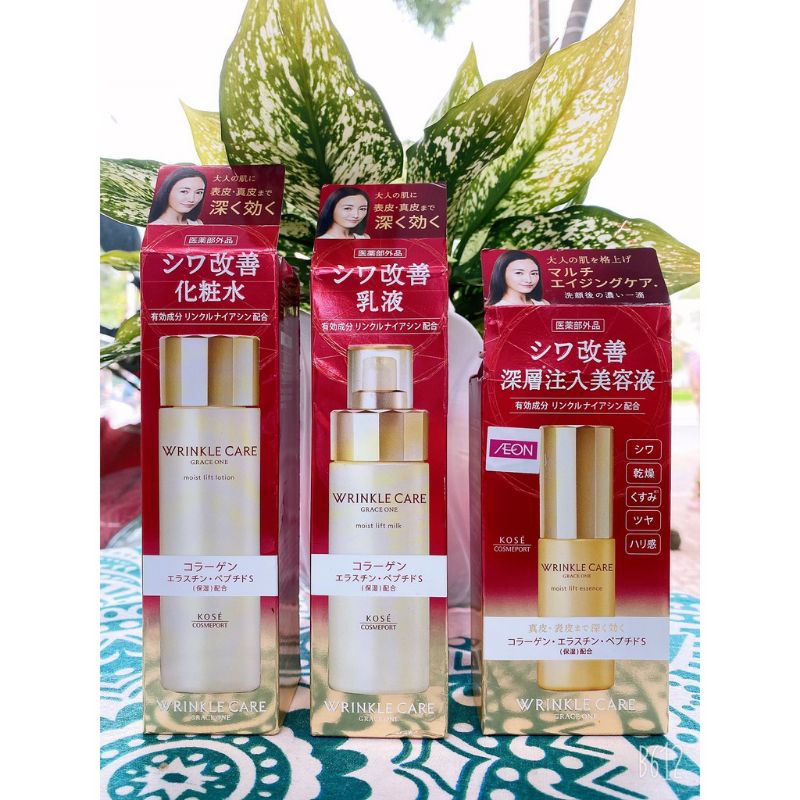 Nước hoa hồng Kose grace one wrinkle care moist lift lotion 180ml