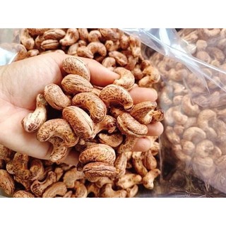Hạt điều rang muối nguyên lụa Bình Phước