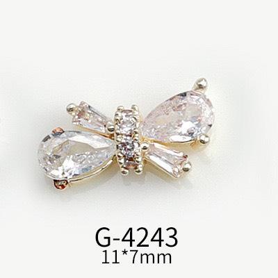 Charm nail nơ đính đá mẫu mơi hot trend 2023