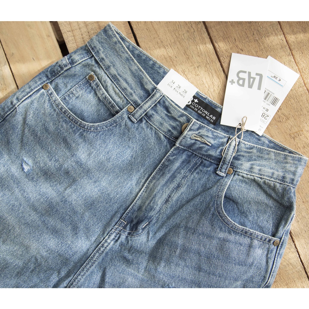 Quần Jean nam màu xanh rách fom baggy LAB221119