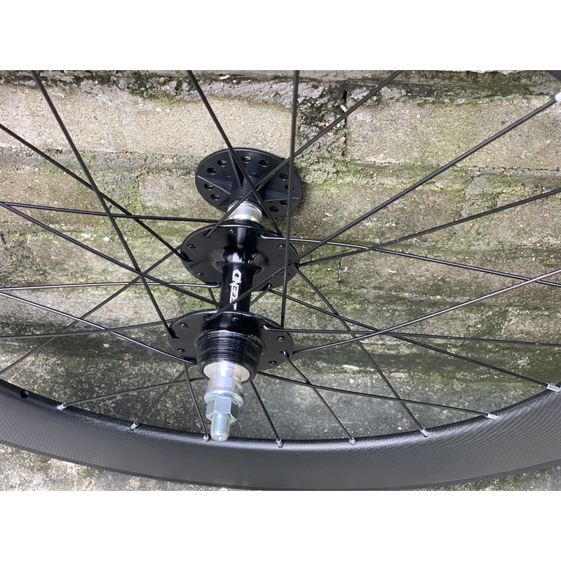 Vành xe đạp Fixed Gear sau carbon vân 3k, Hub LEGEND