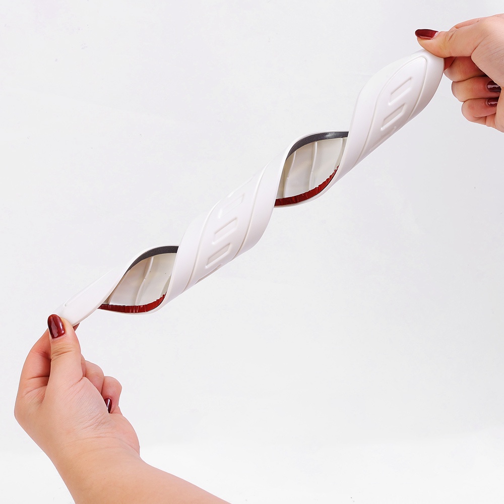 Bộ 2 Dải Dán Bảo Vệ Cạnh Cửa Xe Hơi Chống Va Chạm / Trầy Xước Tiện Dụng