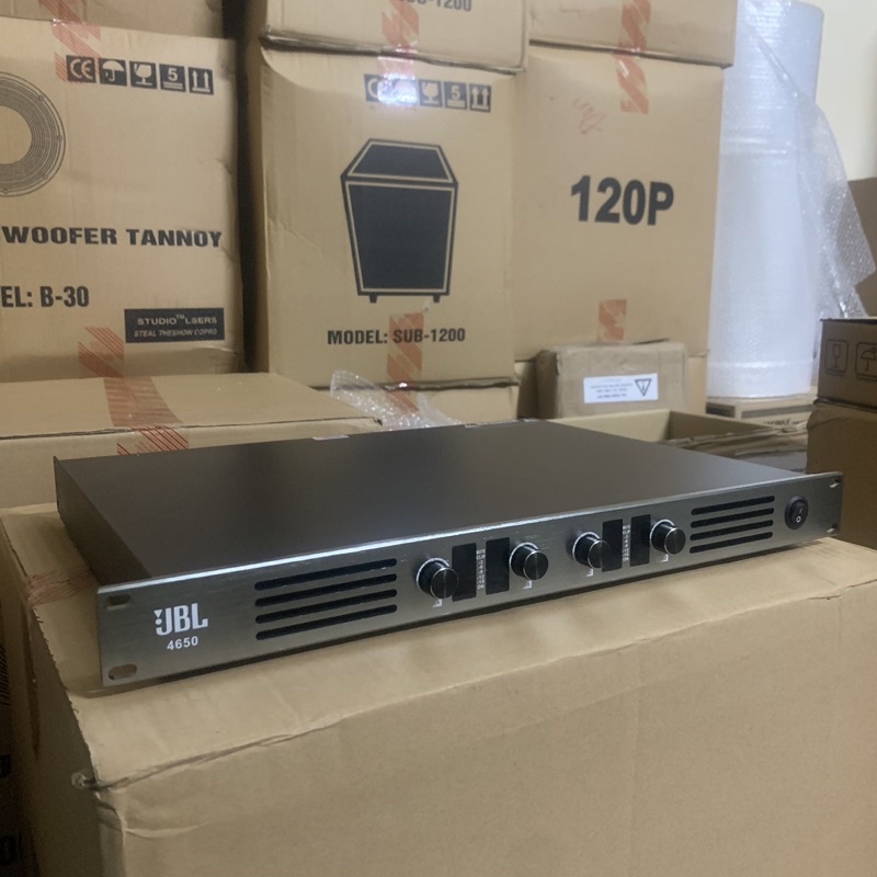 Đẩy 4 kênh JBL 4650 - Đẩy mỏng 1U nguồn xung, mạch Class D - Tặng 4 jack neutrik