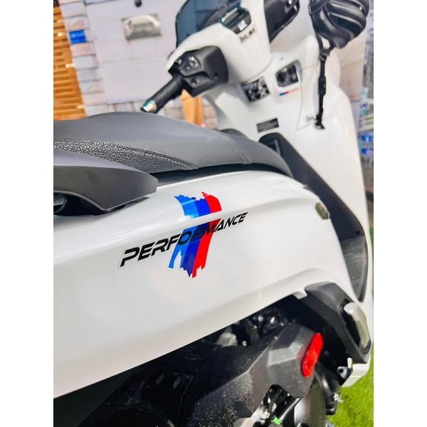 Tem Performance sọc 3 màu chất liệu decal Pvc dán được cho mọi loại xe.