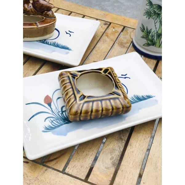 gạt tàn xưa