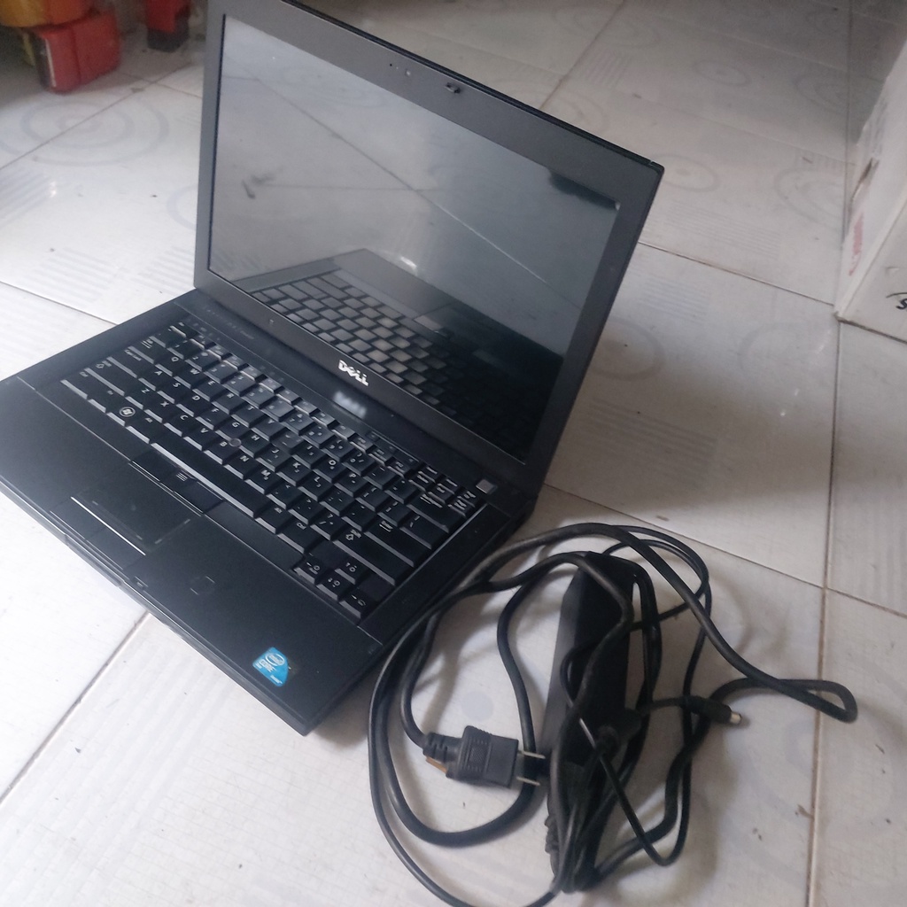 Laptop xách tay Intel core 2 duo ram 2Gb Windows 7 màn hình 14 inch bảo hành 1 năm