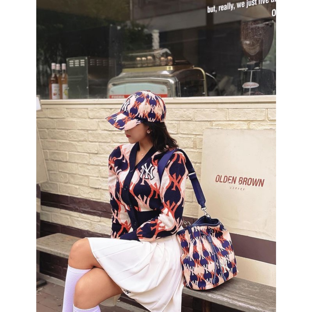 [ Chính hãng ] Túi xách thời trang MLB Argyle Monogram Large Bucket