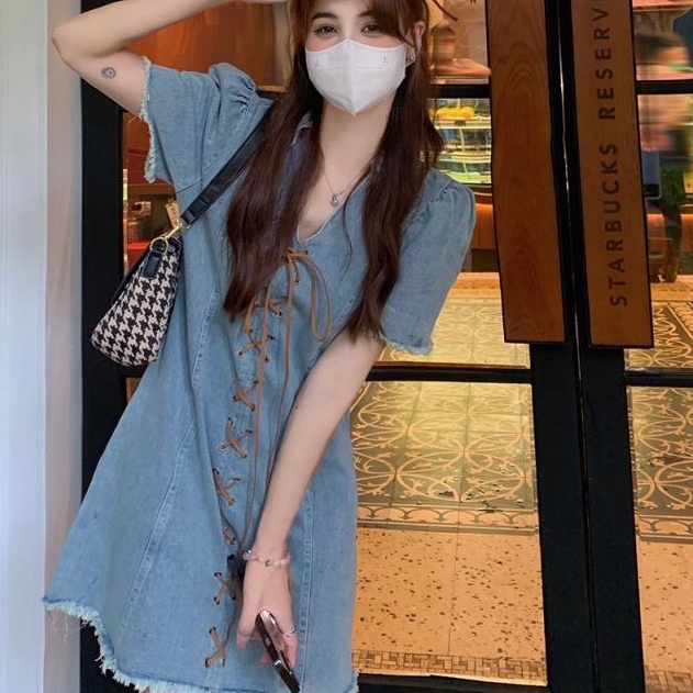 Đầm Denim Hai Dây Cổ Chữ V Thời Trang Mới Cho Nữ