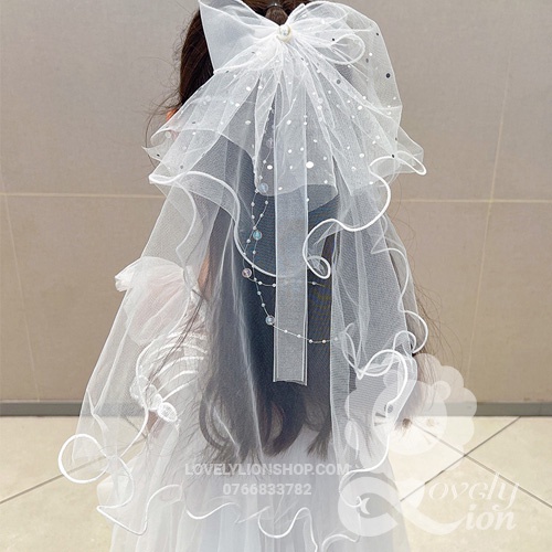 Lúp cô dâu cho bé gái