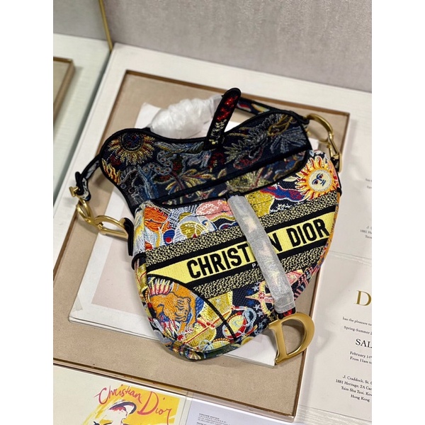 ✅Túi CD SADDLE SIEUCAP - Size 25.5x20x6.5cm - Thêu nổi 2 mặt [Fullbox]