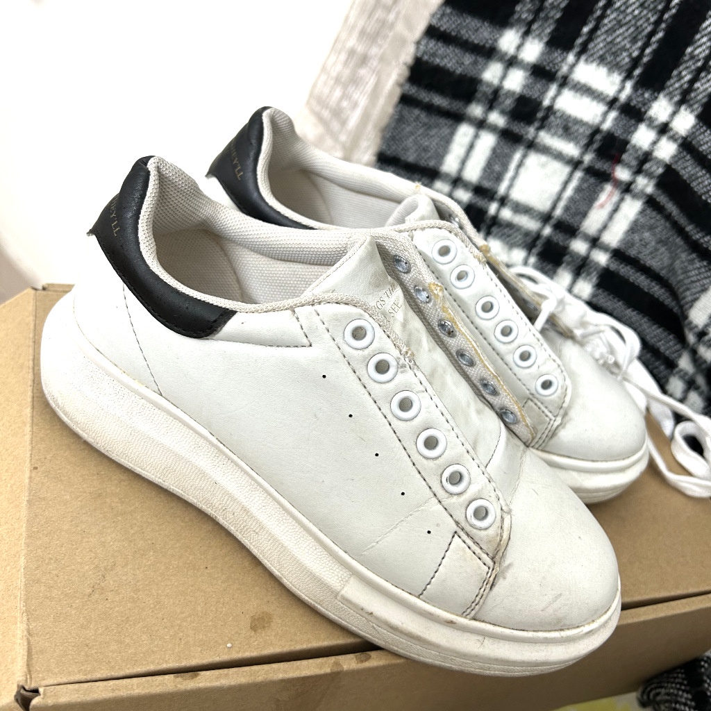 Giày Domba nữ gót đen Hàn quốc used size 34 form nhỏ - THANH LÝ - ẢNH CHỤP THẬT