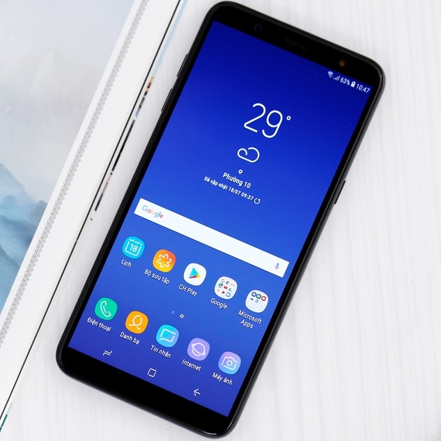 Điện thoại samsung galaxy j8 2018