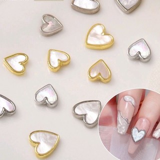 Charm tim màu trắng trang trí móng