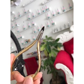 Kìm nhặt da