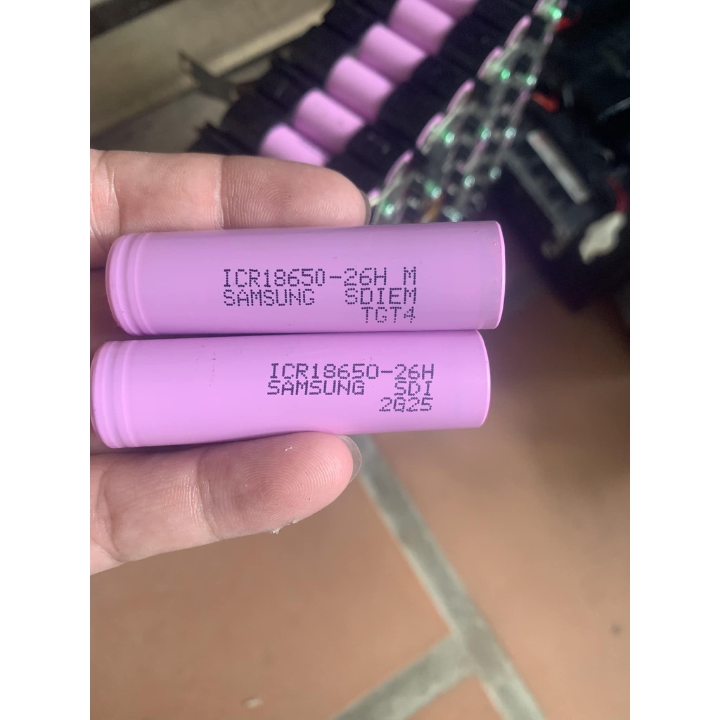 Pin 18650 SamSung 30Q 3.7V dung lượng 2600-3200mAh Tháo Khối Xả Cao 15A