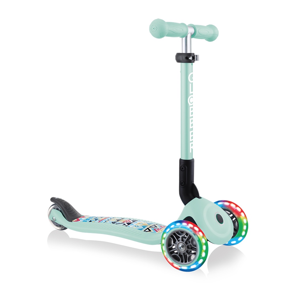 Xe Trượt Scooter 3 Bánh Gấp Gọn Có Bánh Xe Phát Sáng Globber Junior Fantasy Cho Bé Từ 2- 6 Tuổi – Xanh Mint Có Họa Tiết