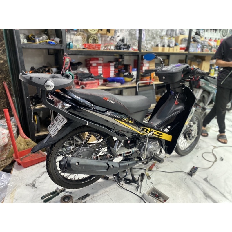 Cản givi Hrv chế sẳn gắn sirius RC như zin Tấn Khương Q9