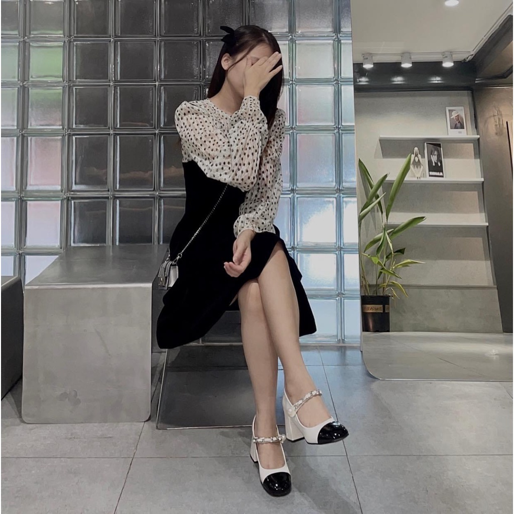 Giày cao gót đế vuông miumiu họa tiết quai xích ngọc tiểu thư thanh lịch