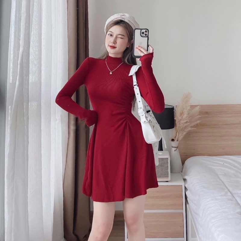 Váy Đầm Dài tay cổ tròn eo chiết nhúm ôm eo xoè chân váy dáng ngang đùi 2 màu đen,đỏ đô
