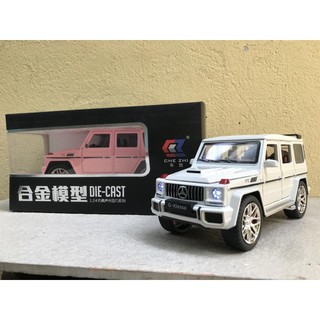 Mô hình xe ô tô MERCEDES G Klessa G63 tỷ lệ 1:24