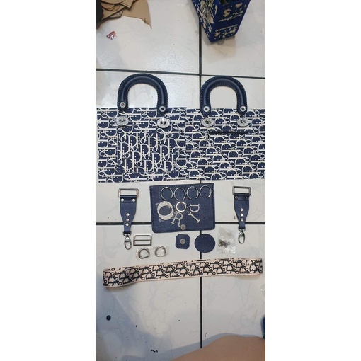 SET THÊU quai da XANH THAN