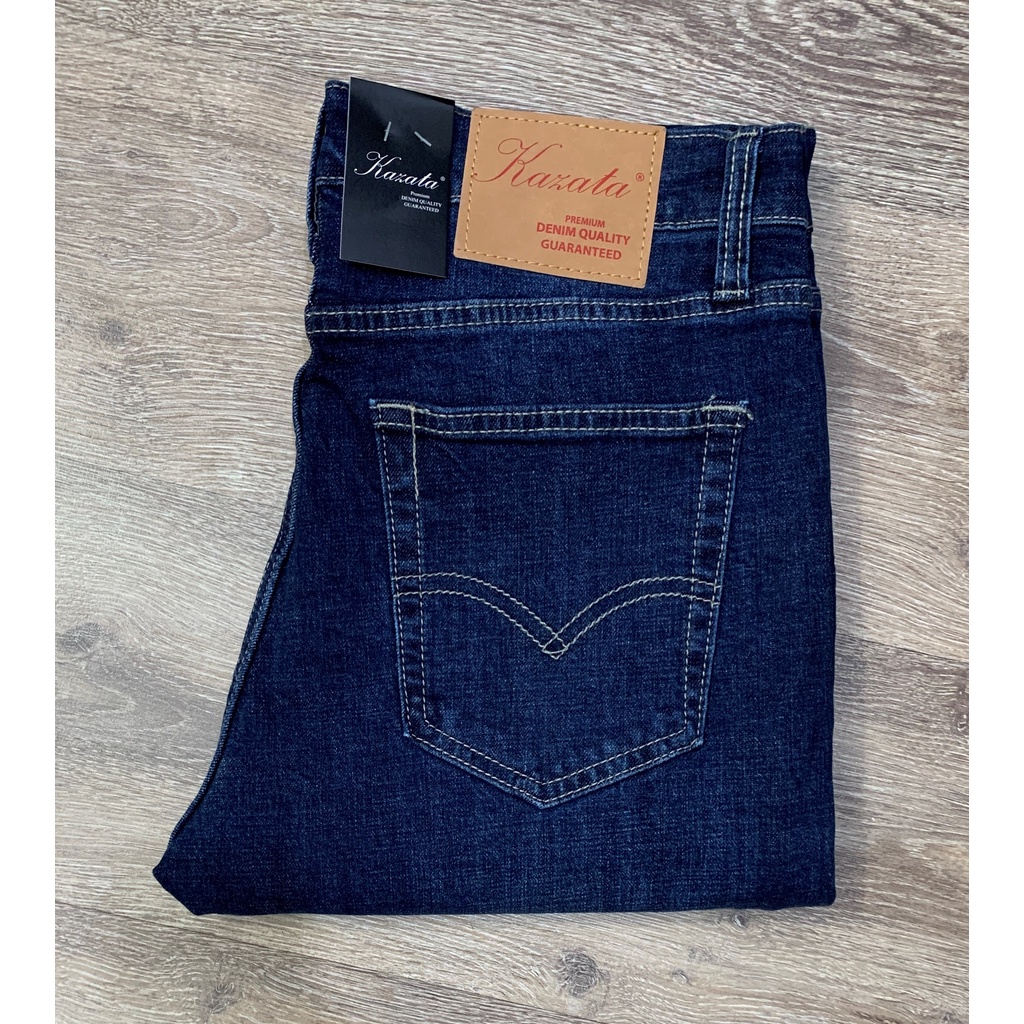 Quần jean nam ống đứng Kazata màu xanh đậm co giãn dáng slimfit