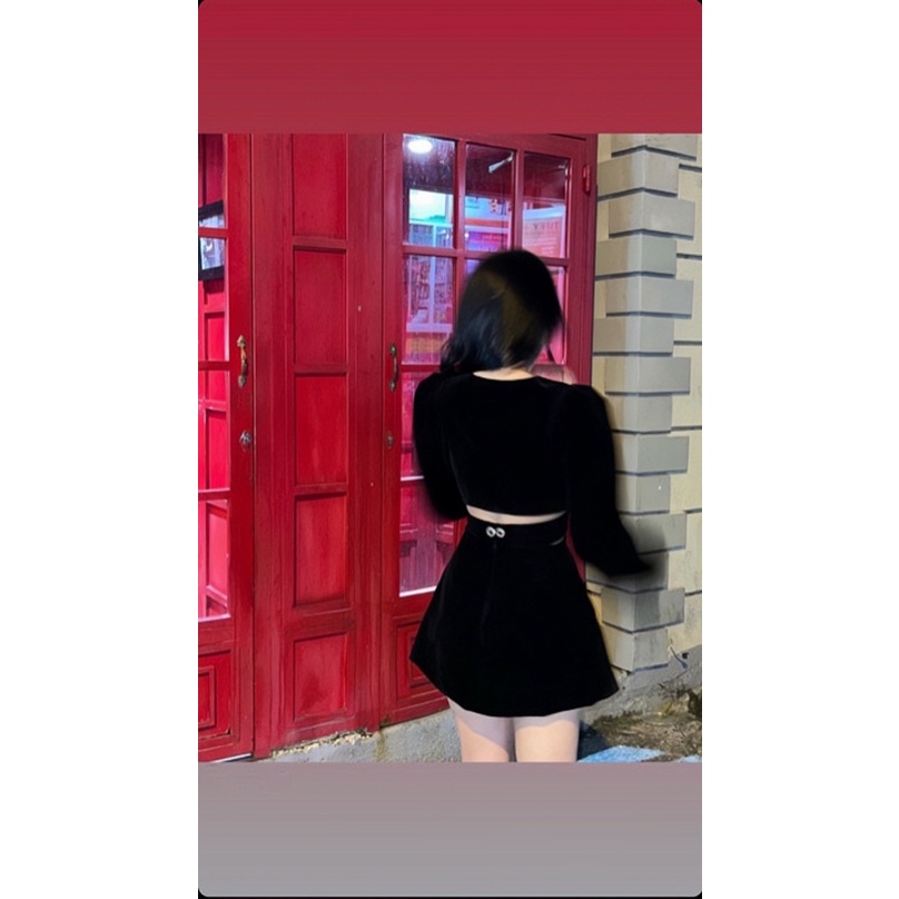 Váy umi hàn đính đá khoét eo Jullie.De' Clothing