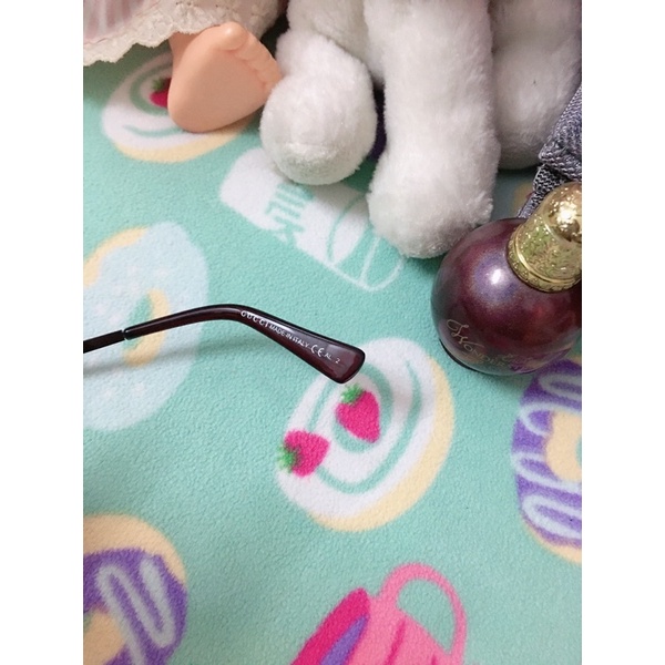 Kính mát si tuyển