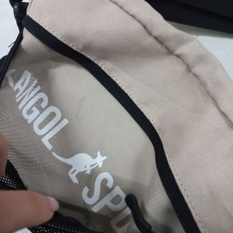 Túi đeo chéo nam nữ/ kangol/ túi 2hand/ secondhand