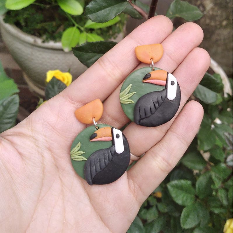 Toucan - Khuyên tai đất sét Polymer