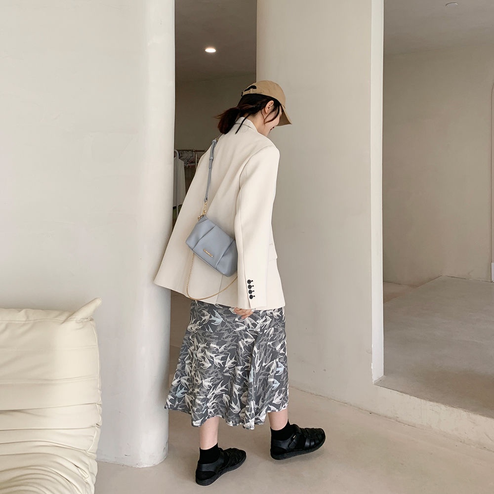 Túi Xách Đeo Vai Phong Cách Niche Thiết Kế Mới Cao Cấp Kết Cấu Bánh Bao Có Dây Xích Dành Cho Bạn Nữ